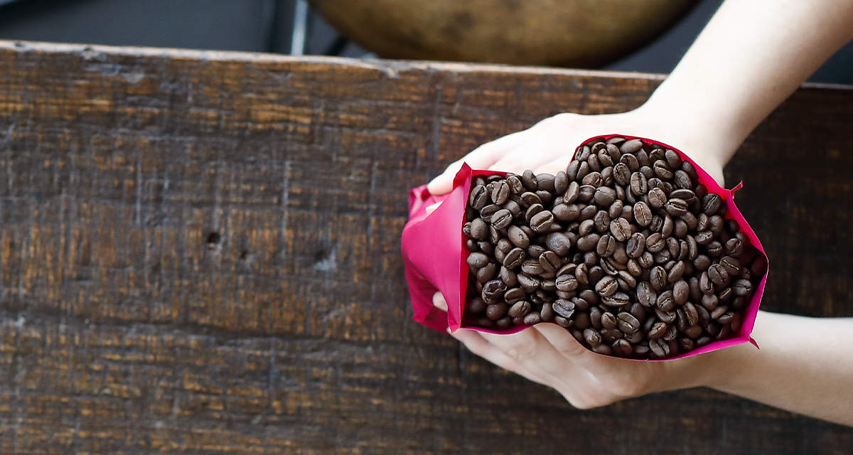 DINZLER Kaffee Hausmischung für den täglichen Kaffee-Genuss zuhause.